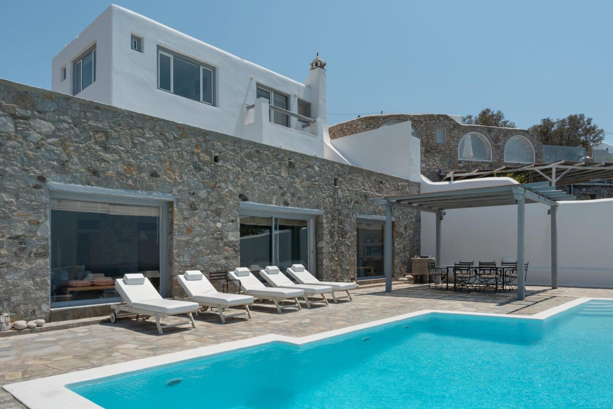 Coventina - Med Agios Ioannis Diakoftis